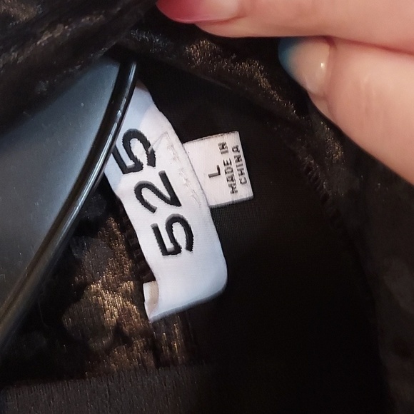 525 America Mock Neck Velvet Top - Picture 7 of 13